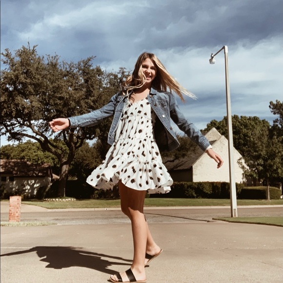 Meet your Posher, Layna - Picture 1 of 1